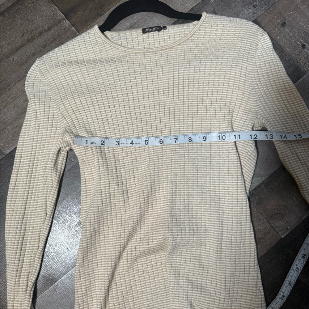 J. McLaughlin Button‎ Sleeve Top- Small - Picture 5 of 8